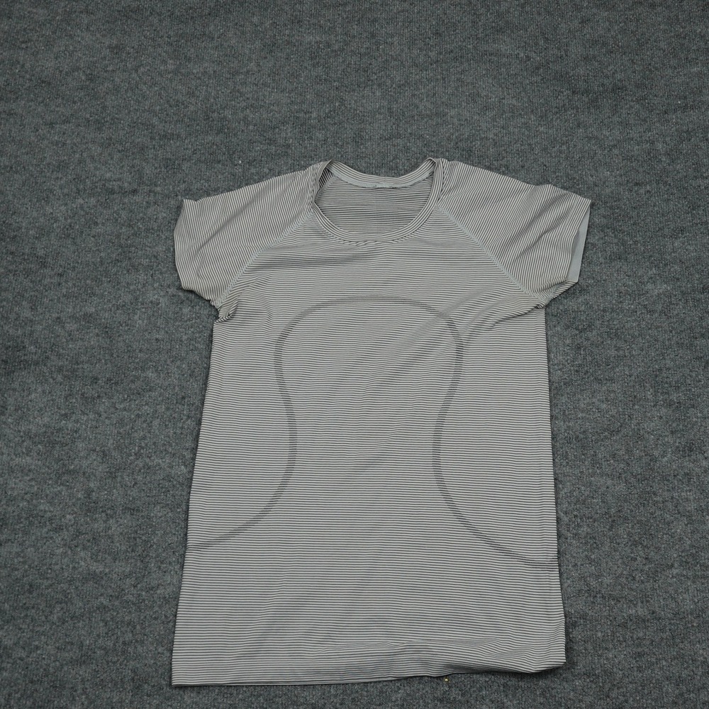 Lululemon Shirt Womens 10 Gray White Striped Swiftly Tech Short Sleeve Crew Neck